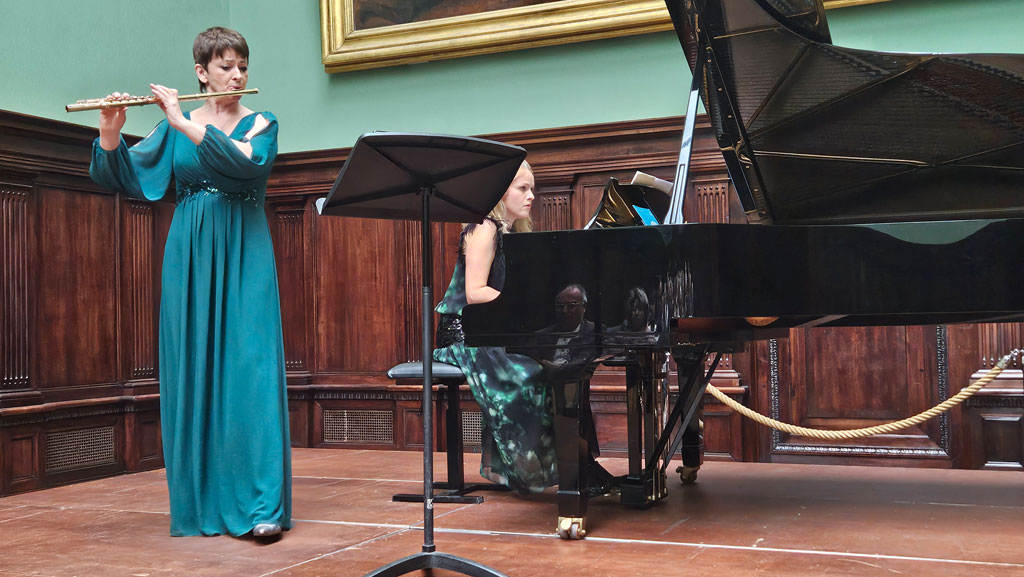 Claudia Stein und Natalia Pegar­kova-Barenboim